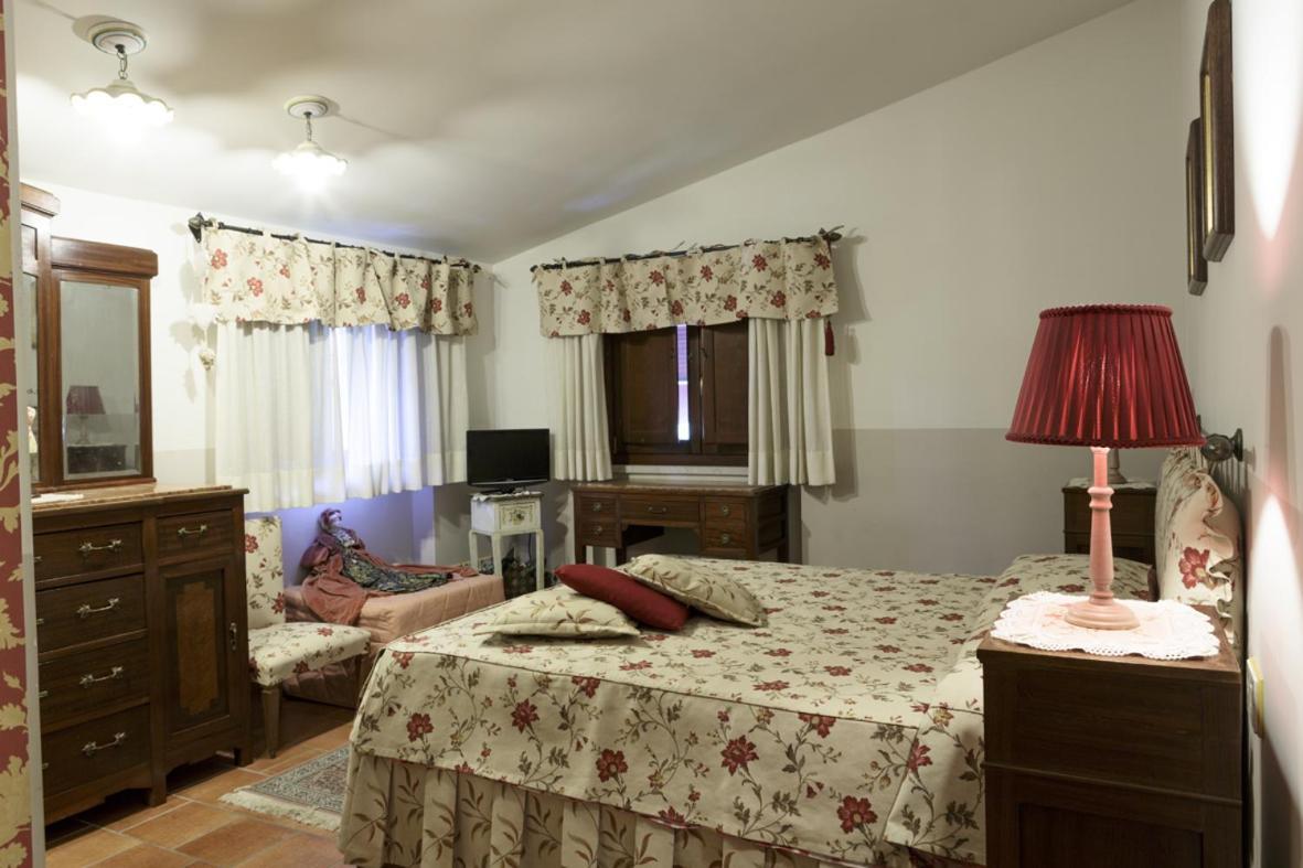 Bosco D'Olmi Country House Bed and Breakfast Sant'Andrea del Garigliano Exterior foto